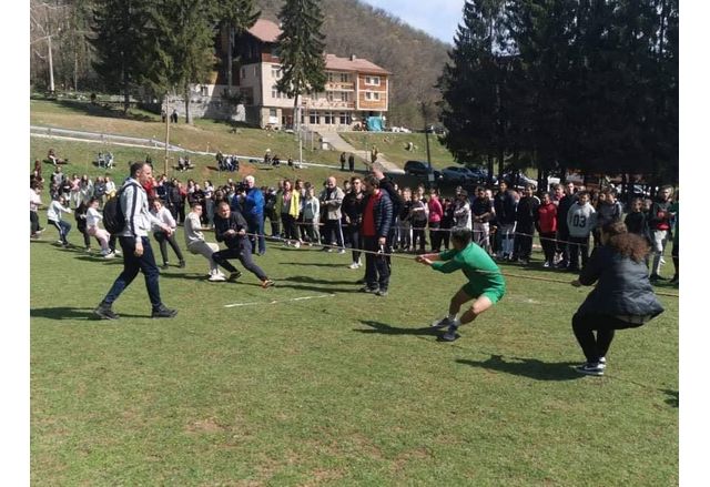 Традиционен пролетен спортно-туристически празник във Враца