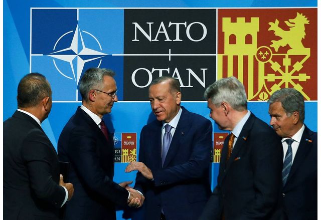 Турция пусна Швеция и Финландия в НАТО