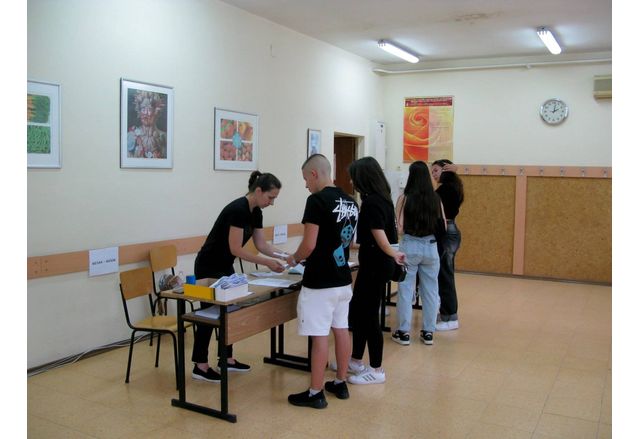 Изключителен е интересът на кандидат студентите тази година към новата бакалавърска