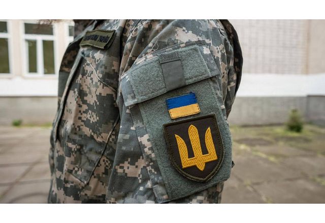 Украински военни