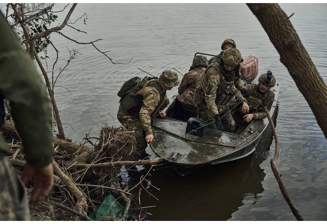 Украинската армия обяви днес че е изтласкала руските сили на