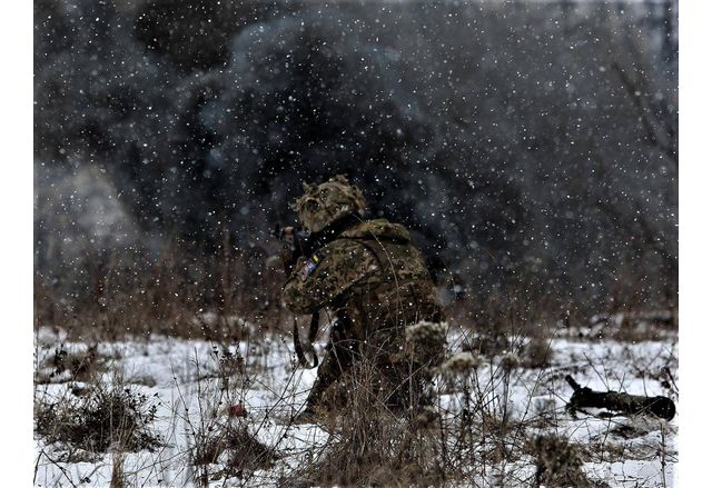 Украинските въоръжени сили заявиха днес че руската офанзива край украинското