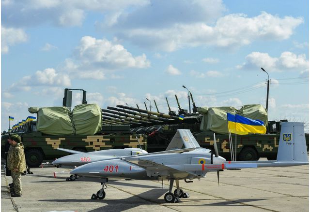 Украинските военни атакуваха столицата на империята на злото с дронове