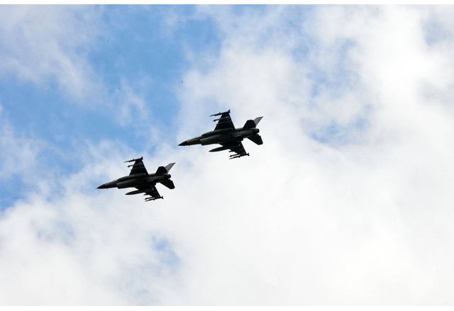 Изтребителите F 16 на украинските ВВС напуснаха зоната си на комфорт