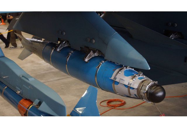Умна американска бомба JDAM