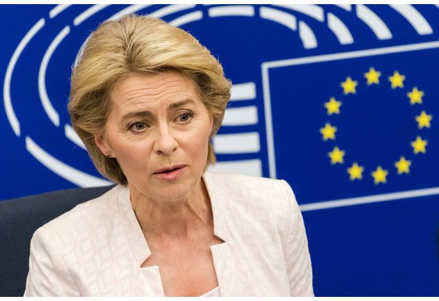 Вот на недоверие към председателя на Европейската комисия Урсула фон