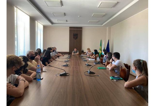 Ученици във Враца се готвят за кандидатстване по европроекти