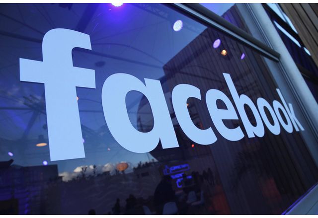 Ройтерс Фейсбук временно ще отменят забраните за езика на омразата