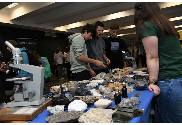 Над 12 000 ученици ще посетят Софийския фестивал на науката