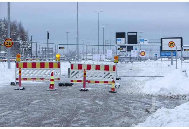 Финландия затвори границата си с Русия