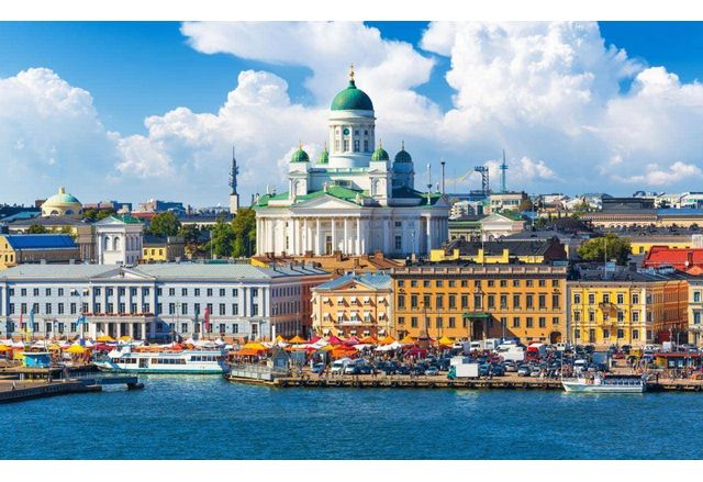 Финландското правителство иска да въведе забрана за руснаци да купуват