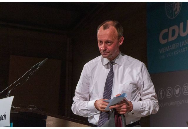 Западни войски разположени в Украйна след примирие биха могли да