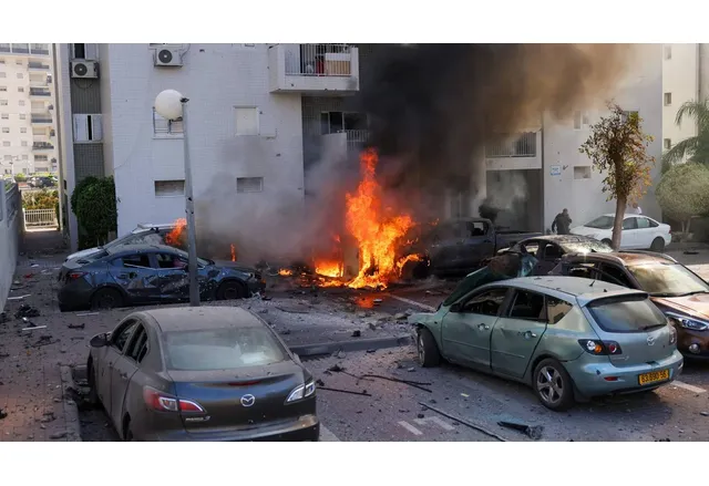 ЕС осъжда недвусмислено атаките на Хамас срещу Израел заяви дипломат
