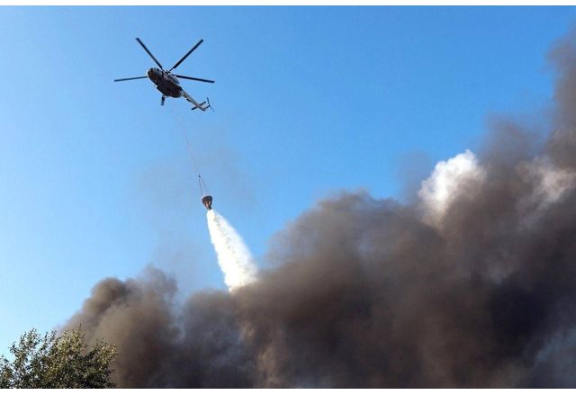 След продължила почти месец битка с огнената стихия пожарът в