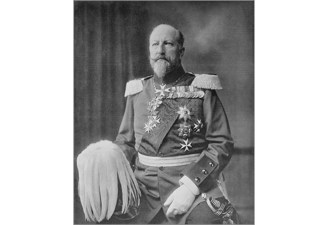 Тленните останки на цар Фердинанд ще бъдат върнати в България