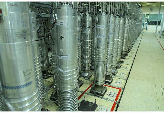 Цетрофугите в иранското съоръжение за обогатяване на уран в Натанз