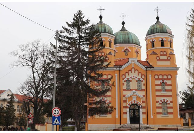 Църква в Оряхово