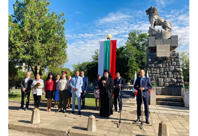 Честване на Съединението във Враца