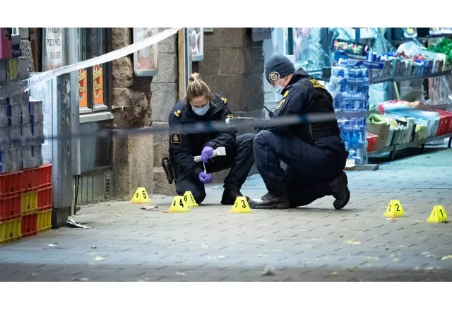 При стрелба в шведски фризьорски салон миналия вторник бяха убити