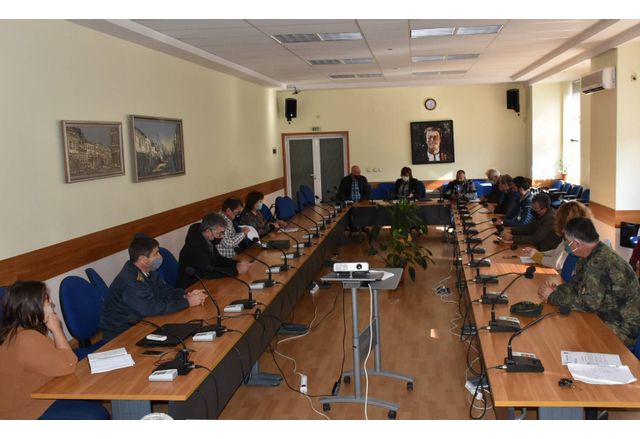 Заседание на Общинския оперативен щаб за превенция и ограничаване разпространението на коронавируса в Ловеч