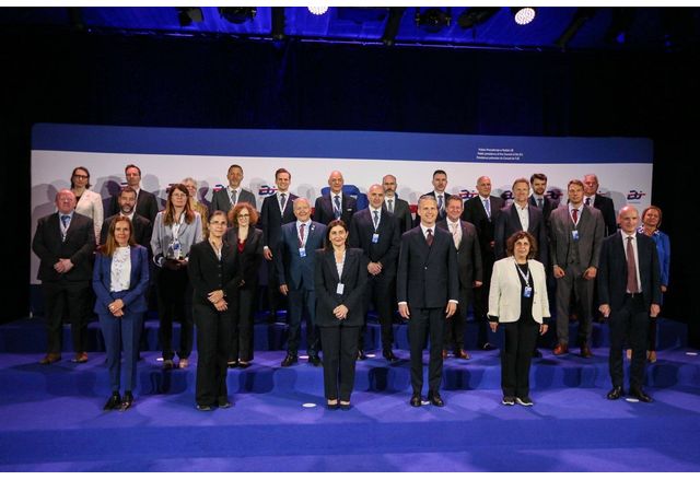 Европейският съюз насърчава модернизацията и зеленото развитие в морската индустрия