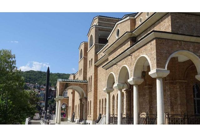 На 9 май Художествената галерия Борис Денев във Велико Търново