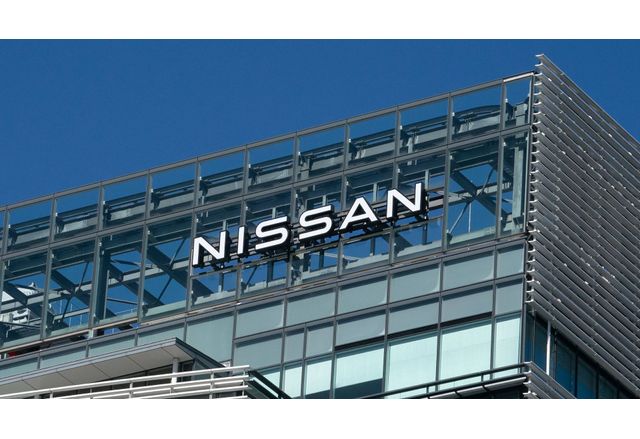 Японският автомобилен производител Nissan отчете нетна загуба от 671 млрд