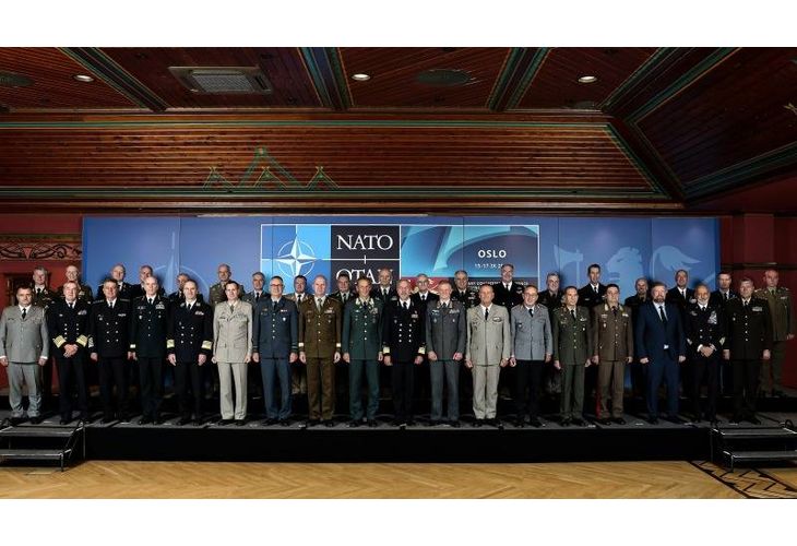 Адмирал Емил Ефтимов на конференцията на Военния комитет на НАТО в Осло
