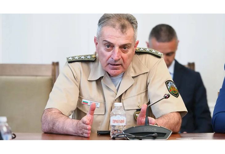 Адмирал Емил Ефтимов Адмирал Емил Ефтимов