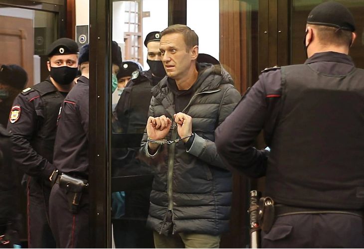 Хвърленият в затвора лидер на руската опозиция Алексей Навални е