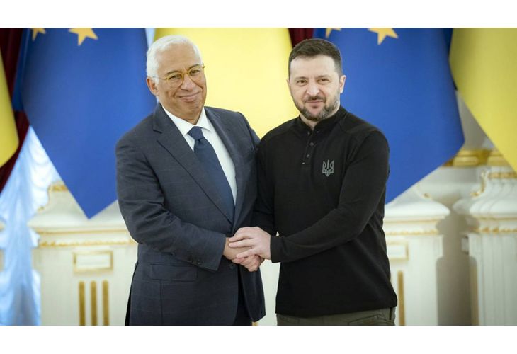 Антонио Коща и Володимир Зеленски Антонио Коща и Володимир Зеленски