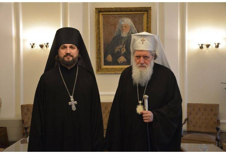 Архим. Васиан Змеев и Българския патриарх Неофит