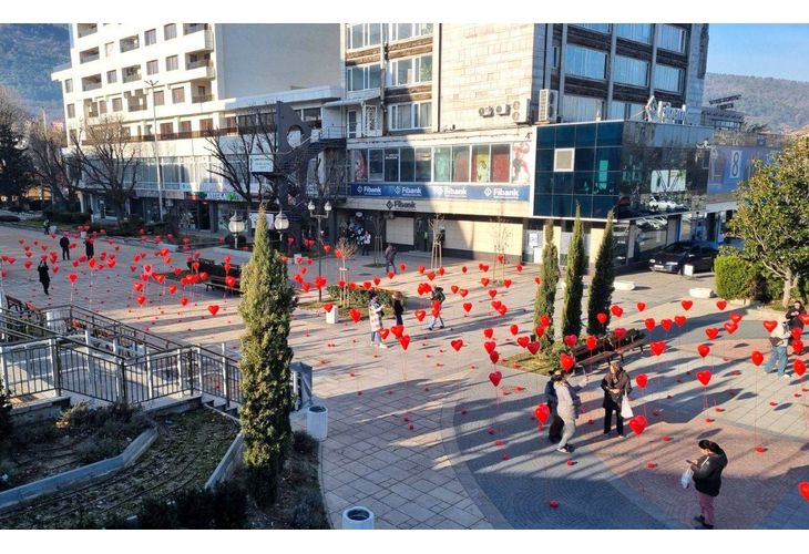 Асеновград осъмна в красота и романтика Асеновград осъмна в красота и романтика