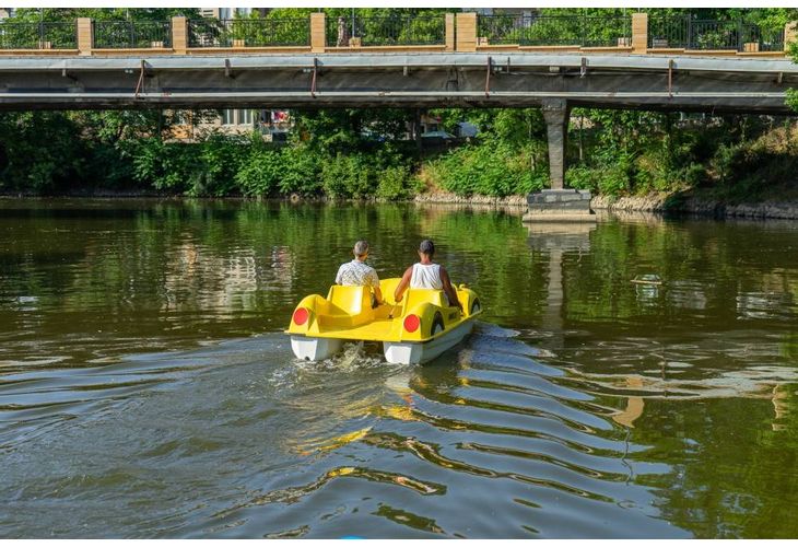 Безплатни разходки с водни колела по река Тунджа в Ямбол