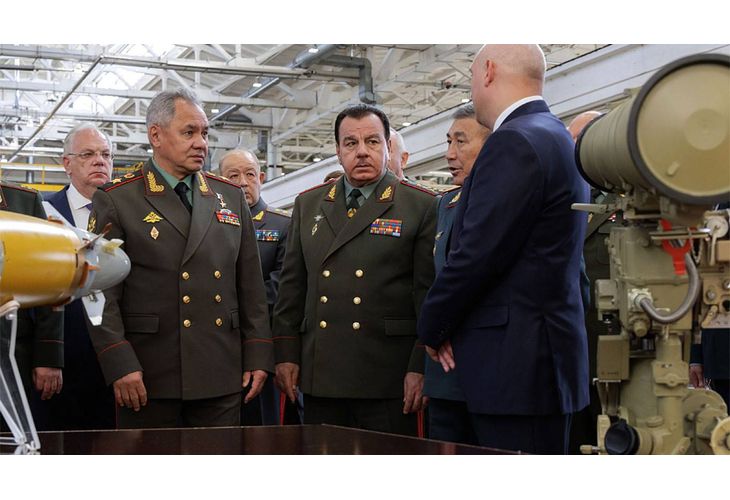 В Русия се сриват сроковете за производство на артилерийски системи.