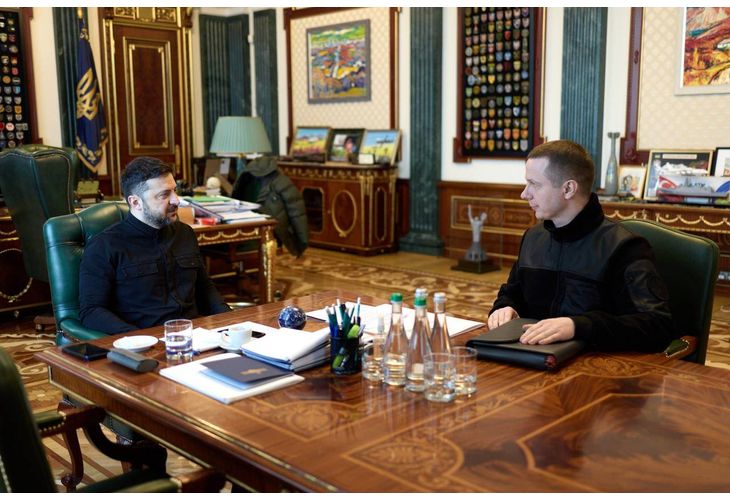 Володимир Зеленски и Олег Луговски, зам-шеф на СВР на Украйна