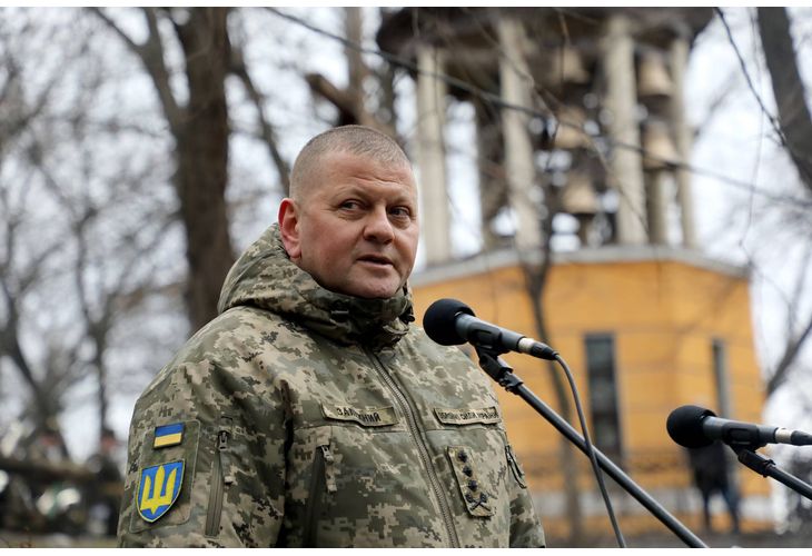 Главнокомандващият на въоръжените сили на Украйна генерал Валерий Залужни смята,