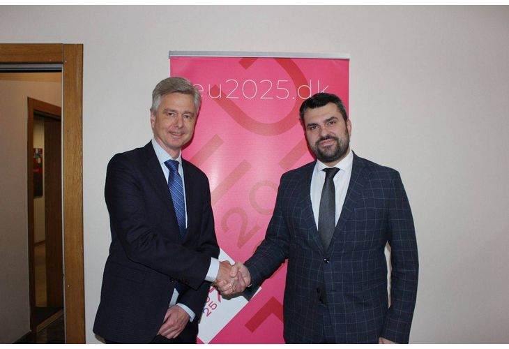 Министърът на външните работи Георг Георгиев проведе среща с посланиците на държавите–членки на ЕС в София