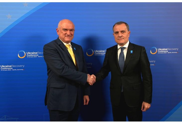 срещата си с министъра на външните работи на Азербайджан Джейхун Байрамо
