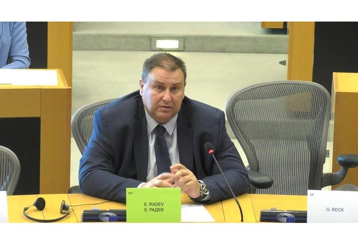 Българският евродепутат от ГЕРБ/ЕНП Емил Радев подкрепи присъединяването на ЕС