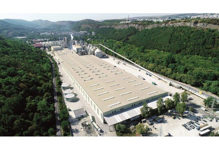 Завод Кроношпан във Велико Търново