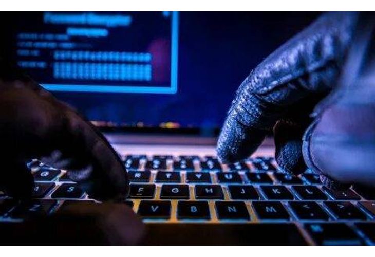 Международната хакерска група Анонимните предупреди жителите на Руската федерация, че
