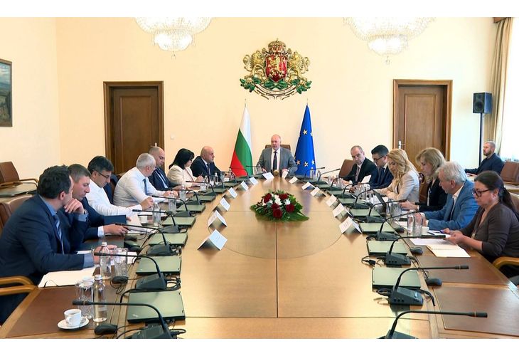 Заседание на Механизма за координация на наблюдението и контрола във връзка с въвеждането на еврото в Република България Заседание на Механизма за координация на наблюдението и контрола във връзка с въвеждането на еврото в Република България