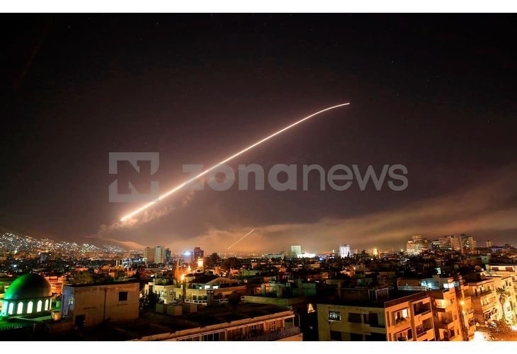 Израел нанесе ракетен удар в предградия на сирийската столица