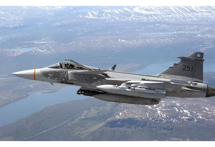 Изтребител Gripen