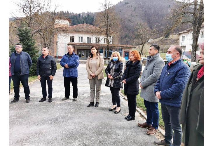 Кандидатите за народни представители от коалиция ГЕРБ-СДС в село Смилян
