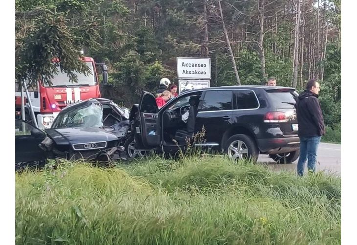 Катастрофата на кола на НСО в Аксаково