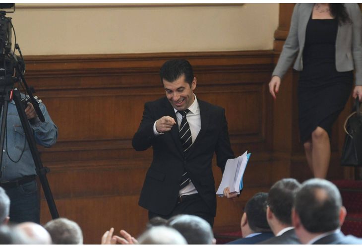 Премиерът Кирил Петков ще изпрати в Народното събрание френското предложение