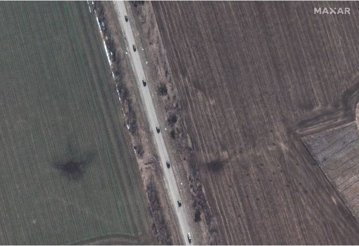 Колона от руски военни машини около Киев Колона от руски военни машини около Киев