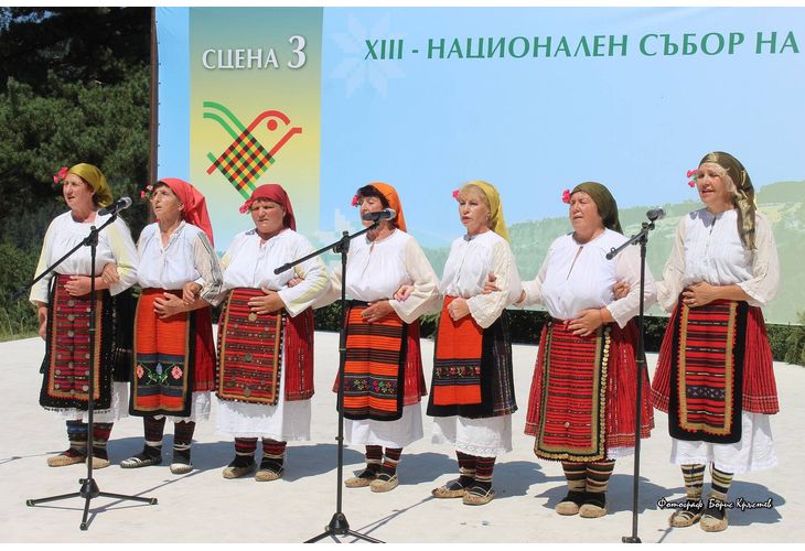 Три златни и два сребърни медала спечелиха самодейци от община Мездра на XIII Национален събор на народното творчество в Копривщица 